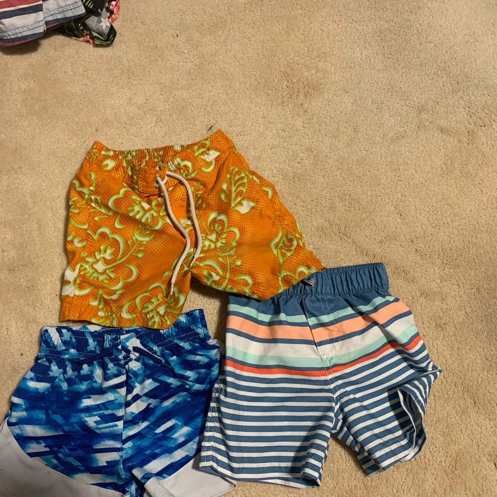 Boys swim trunks size 24M/2T Lot of 3 Fast Ship Good Shape Carters
